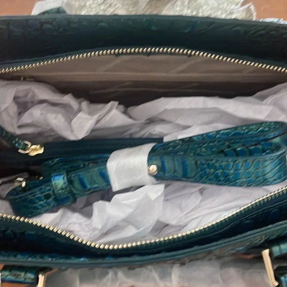 💜Brahmin Small Finley Peacock Melbourne 💜